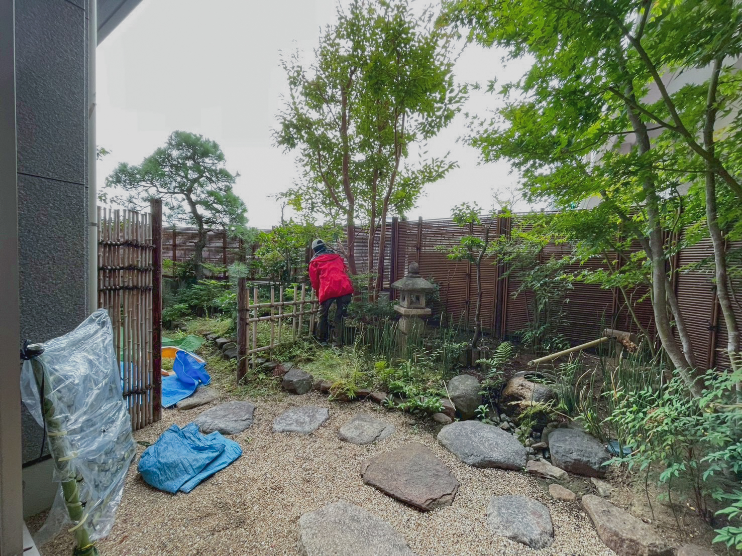 既存の竹を外します